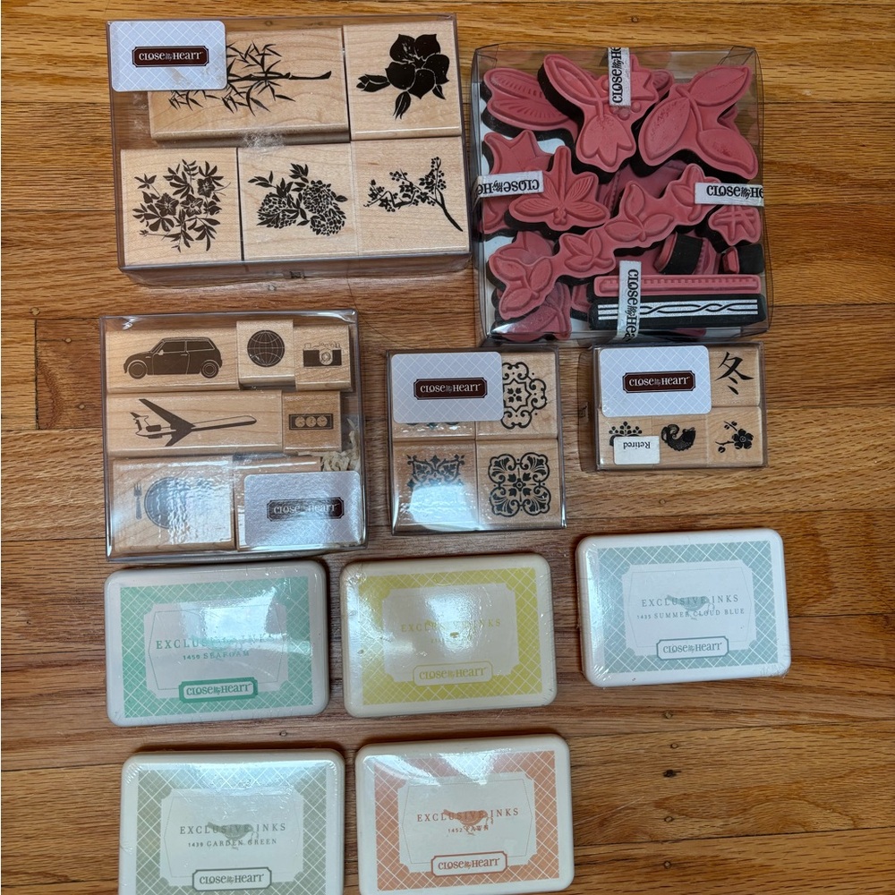 New Rubber Stamps Set with Ink Pads